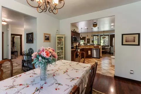 Dining - 518 High Rd, Sandpoint, ID 83864 photo 5 of 5