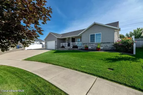 855 W Walson Ct, Post Falls, ID 83854