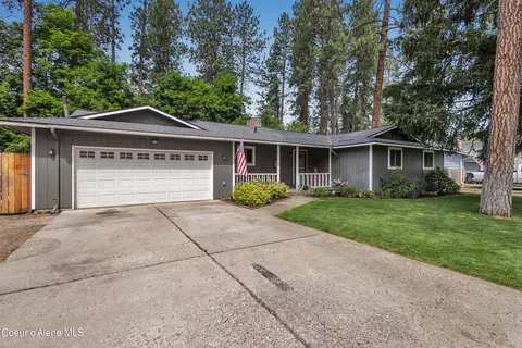 222 S Ross Point Rd, Post Falls, ID 83854 photo 1