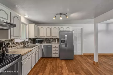 222 S Ross Point Rd, Post Falls, ID 83854 photo 13