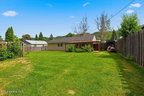 Exterior - 1109 E Larch Ave, Osburn, ID 83849 photo 4 of 5