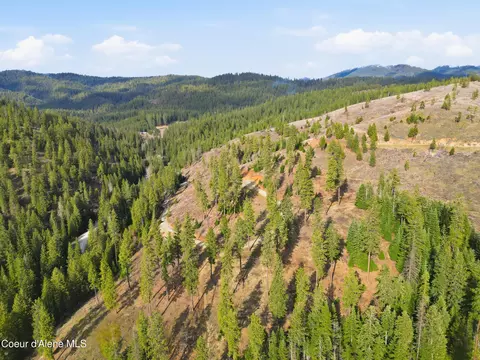 2304 S Blue Creek Rd, Coeur D'alene, ID 83814