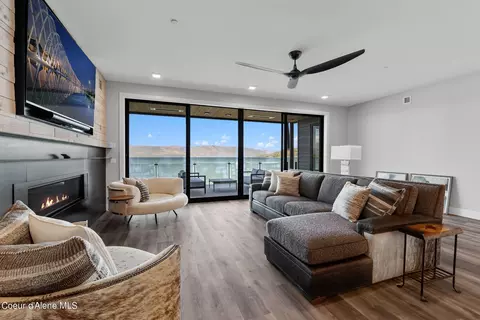 Living - 802 Sandpoint Ave # 8202 & 8201, Sandpoint, ID 83864 photo 1 of 6