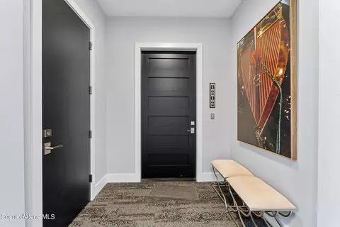 Entry Way - 802 Sandpoint Ave # 8202 & 8201, Sandpoint, ID 83864 photo 3 of 3