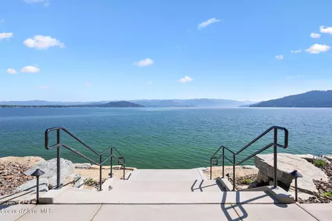 View/Area - 802 Sandpoint Ave # 8202 & 8201, Sandpoint, ID 83864 photo 2 of 5