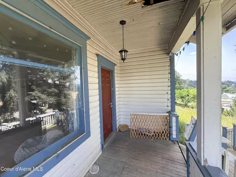 1127 W Jefferson Ave, Saint Maries, ID 83861