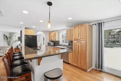 Kitchen - 12331 N Avondale Loop, Hayden, ID 83835 photo 3 of 6