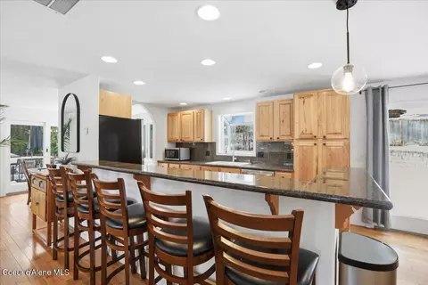 Kitchen - 12331 N Avondale Loop, Hayden, ID 83835 photo 2 of 6