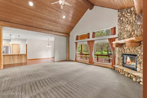 Living - 1741 E Diagonal Rd, Rathdrum, ID 83858 photo 2 of 3