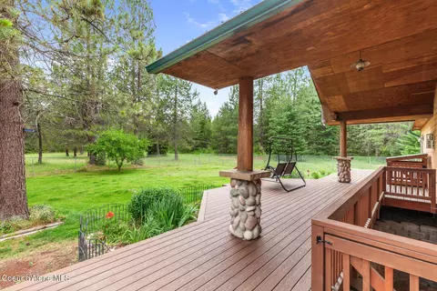 Exterior - 1741 E Diagonal Rd, Rathdrum, ID 83858 photo 5 of 10