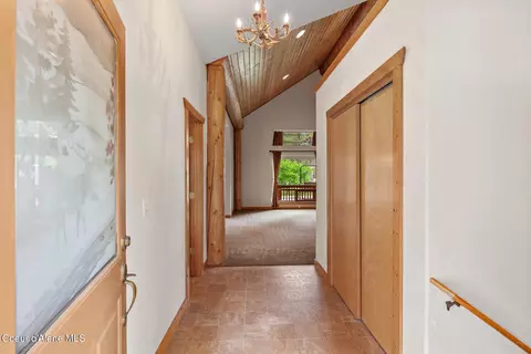 Entry Way - 1741 E Diagonal Rd, Rathdrum, ID 83858 photo 1 of 2