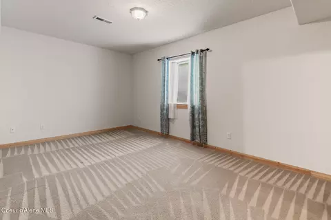 Bedroom - 1741 E Diagonal Rd, Rathdrum, ID 83858 photo 3 of 7