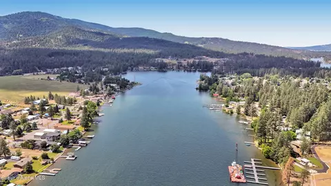 View/Area - 3010 E Rivercrest Dr, Post Falls, ID 83854 photo 14 of 17