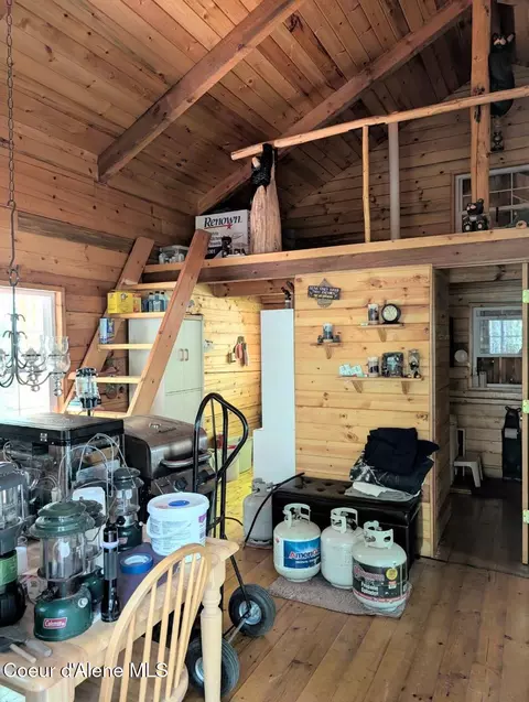 1628 Morris Rd, Naples, ID 83847 photo 10