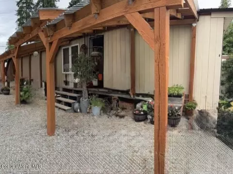 11776 N Hauser Lake Rd #SPC 6, Hauser, ID 83854