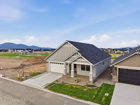 4447 W Hide Away Ln, Coeur D'alene, ID 83815