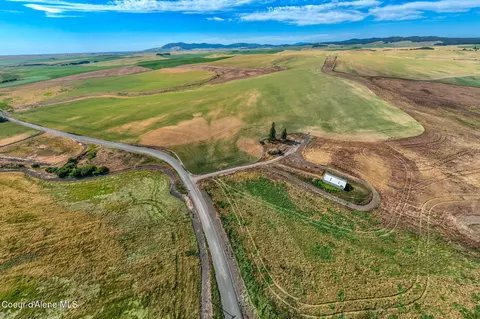2915 Hangman Creek Rd, Plummer, ID 83851