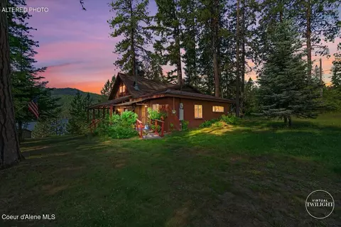 7552 W Mount Carlton Dr, Spirit Lake, ID 83869