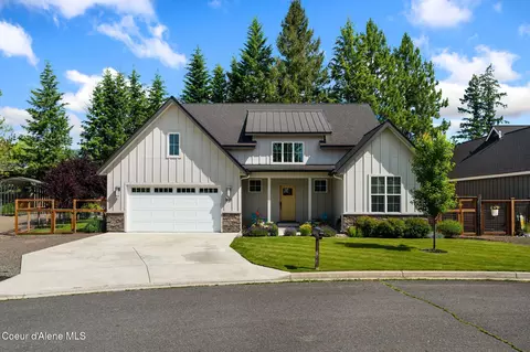 1020 Northview Dr, Sandpoint, ID 83864 photo 1