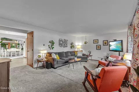 3307 W Pine Hill Dr, Coeur D'alene, ID 83815