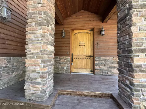 Exterior - 13779 S Timber Ln, Harrison, ID 83833 photo 7 of 9