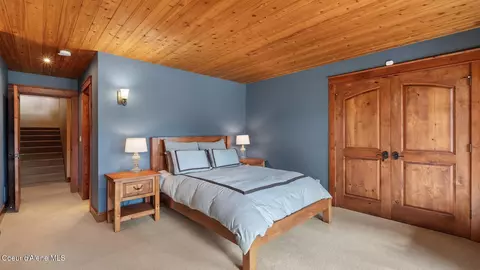 Bedroom - 32 Blackcap Ln, Coolin, ID 83821 photo 3 of 5