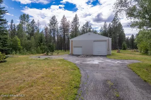 16907 N Trails End Rd, Rathdrum, ID 83858