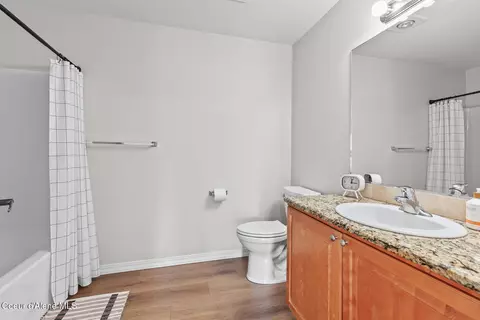 Bath - 310 N Promenade Loop #208, Post Falls, ID 83854 photo 2 of 2