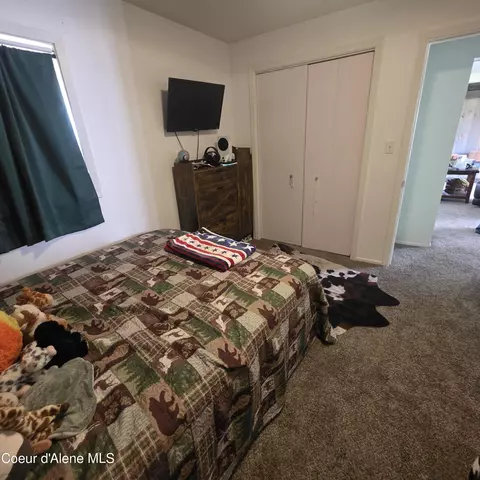 Bedroom - 7375 E Sunrise Dr, Harrison, ID 83833 photo 6 of 6