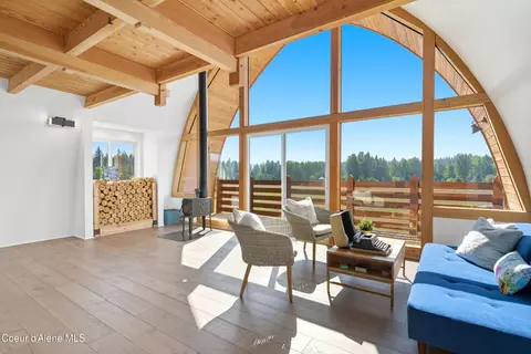 Living - 76 Caseys Ln, Sandpoint, ID 83864 photo 4 of 5