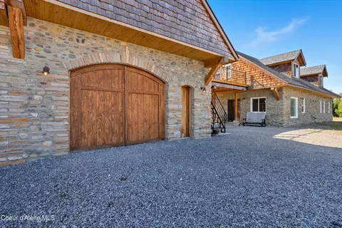 Exterior - 76 Caseys Ln, Sandpoint, ID 83864 photo 8 of 8