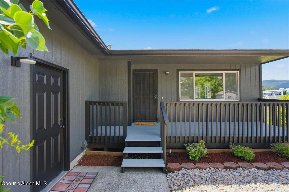 1706 E 3rd Ave, Post Falls, ID 83854 photo 9