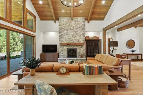 Living - 1237 E Amulet Cir, Rathdrum, ID 83858 photo 1 of 6