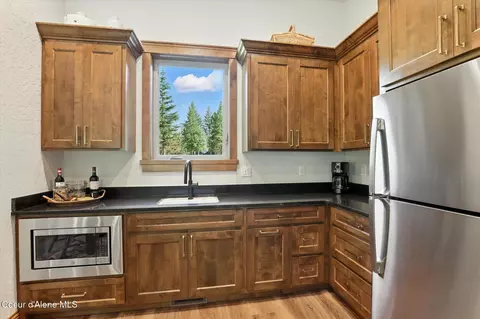 Kitchen - 1237 E Amulet Cir, Rathdrum, ID 83858 photo 6 of 6