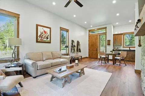 Living - 1237 E Amulet Cir, Rathdrum, ID 83858 photo 4 of 6