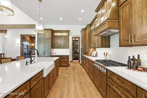 Kitchen - 1237 E Amulet Cir, Rathdrum, ID 83858 photo 5 of 6
