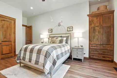 Bedroom - 1237 E Amulet Cir, Rathdrum, ID 83858 photo 4 of 7