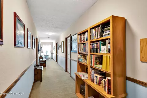 Entry Way - 134 N Frederick Ave, Harrison, ID 83833 photo 13 of 14