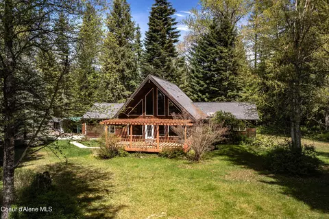 608 Meadowlark Ln, Sandpoint, ID 83864