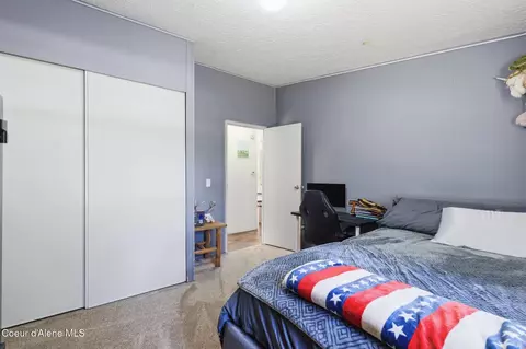 Bedroom - 4374 E Timberland Rd, Athol, ID 83801 photo 5 of 8