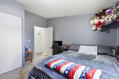 Bedroom - 4374 E Timberland Rd, Athol, ID 83801 photo 4 of 8