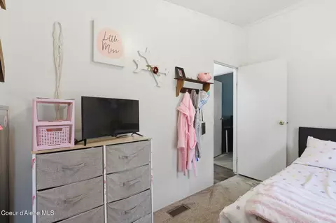 Bedroom - 4374 E Timberland Rd, Athol, ID 83801 photo 8 of 8