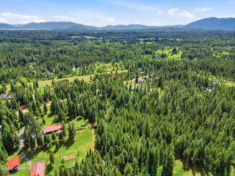 321 Winterton Rd, Sandpoint, ID 83864 photo 10