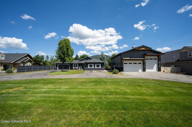 6928 N 4th St, Dalton Gardens, ID 83815