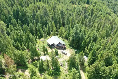 2319 Thorn Creek Rd, Saint Maries, ID 83861