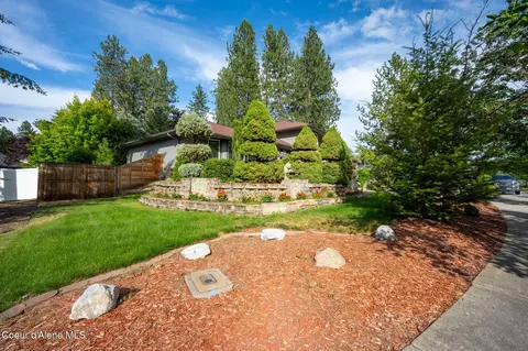 5231 E River Pl, Post Falls, ID 83854 photo 6