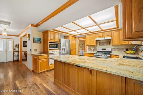 5231 E River Pl, Post Falls, ID 83854 photo 18