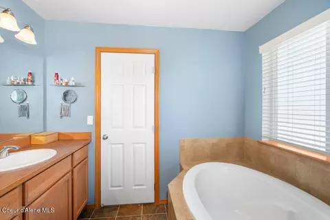 3050 E Thrush Dr, Post Falls, ID 83854 photo 15
