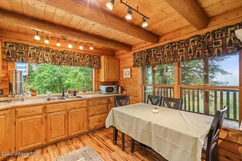 Kitchen - 14751 N Smith Ave, Rathdrum, ID 83858 photo 3 of 3
