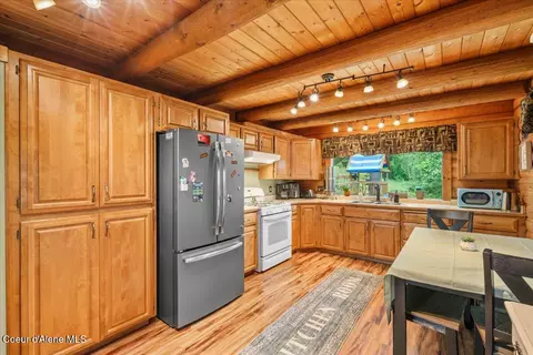 Kitchen - 14751 N Smith Ave, Rathdrum, ID 83858 photo 1 of 3